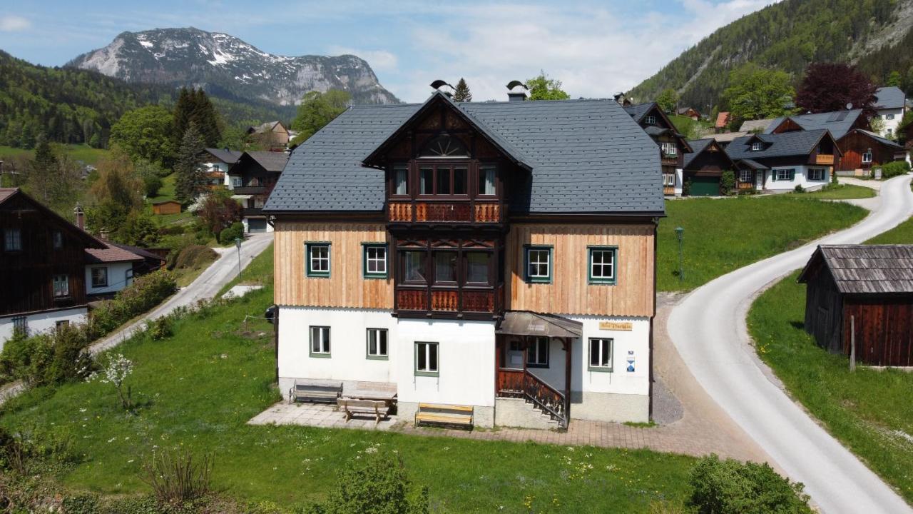 Altes Pfarrhaus Apartment Алтаусзее Екстериор снимка