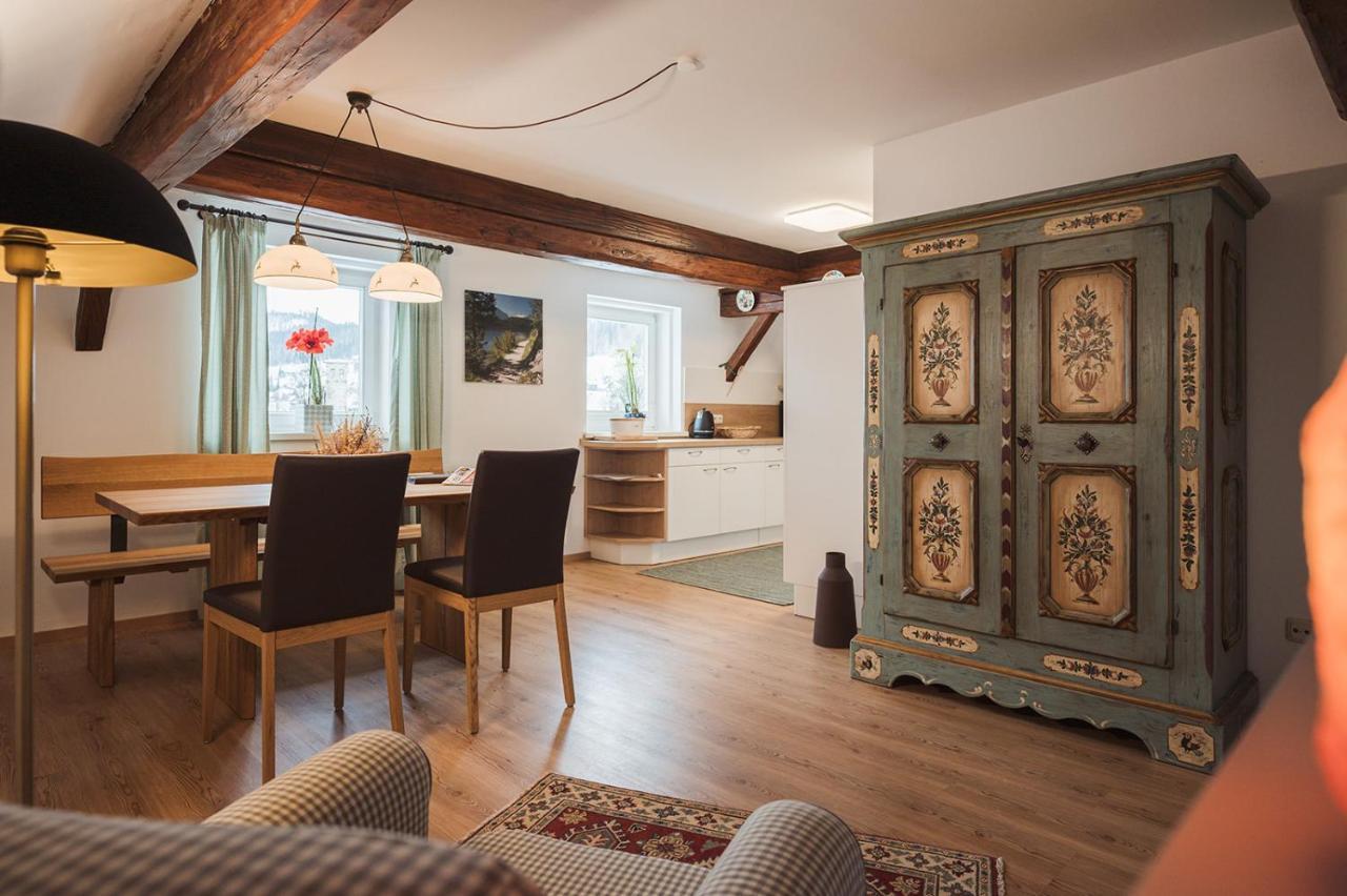 Altes Pfarrhaus Apartment Алтаусзее Екстериор снимка