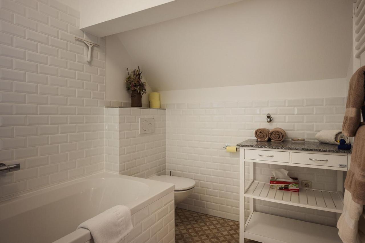 Altes Pfarrhaus Apartment Алтаусзее Екстериор снимка